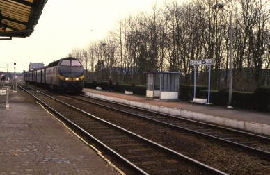 Courcelles-Centre - TH 84-4268 (2).jpg